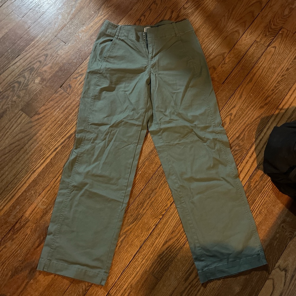 Women’s army green straight pants